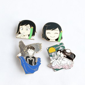 Korean kpop Idol figure hard enaneml pins custom badges