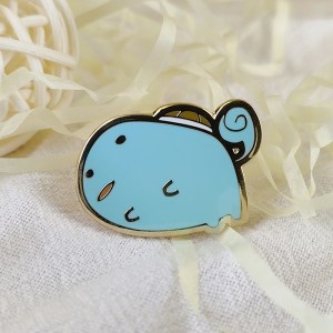 China Wholesale Promotion Gift Butterfly Hinged Pin Large Whale Kpop Positive Quotes Souvenir High Quality Custom Enamel Pin