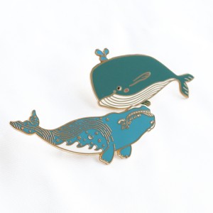 Lare Size Dolphin Pins Animal Bagges Risso Enamel Pins