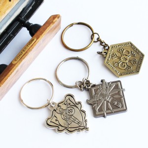 Factory Personalized High Quality 3D Car Key Chains Wholesale Porte Cles Metal Anime Key Chain Custom Logo Enamel Keychain