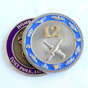 Factory Basic Customization Soft Enamel Challenge Coin with Rope Line Edge Design